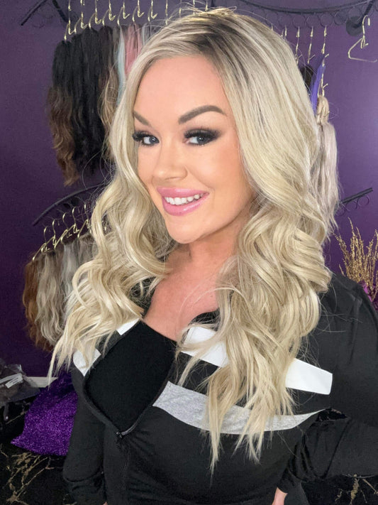 Rachel Non-Rooted Smoking Hot Blonde HS NWT Standard Luxury Wig VA1-AC1