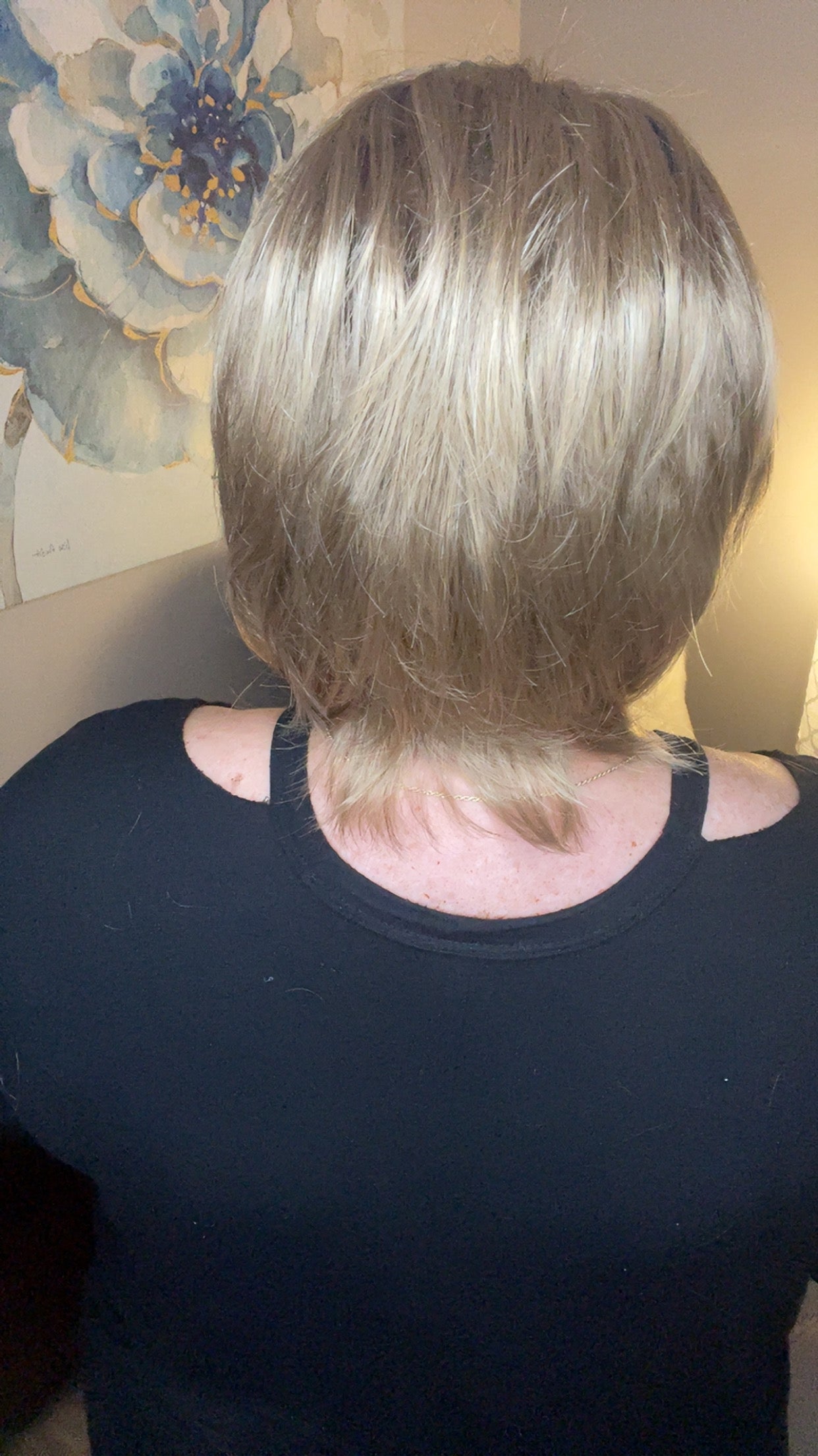 LOLA CHAMPAGNE NHS Premium Luxury Wig *Sample A NOT RETURNABLE* NV1