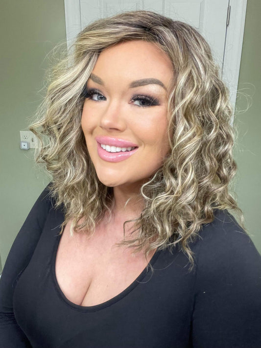 Stacy Seduction Blonde HS Standard Luxury Wig LW3-AC1