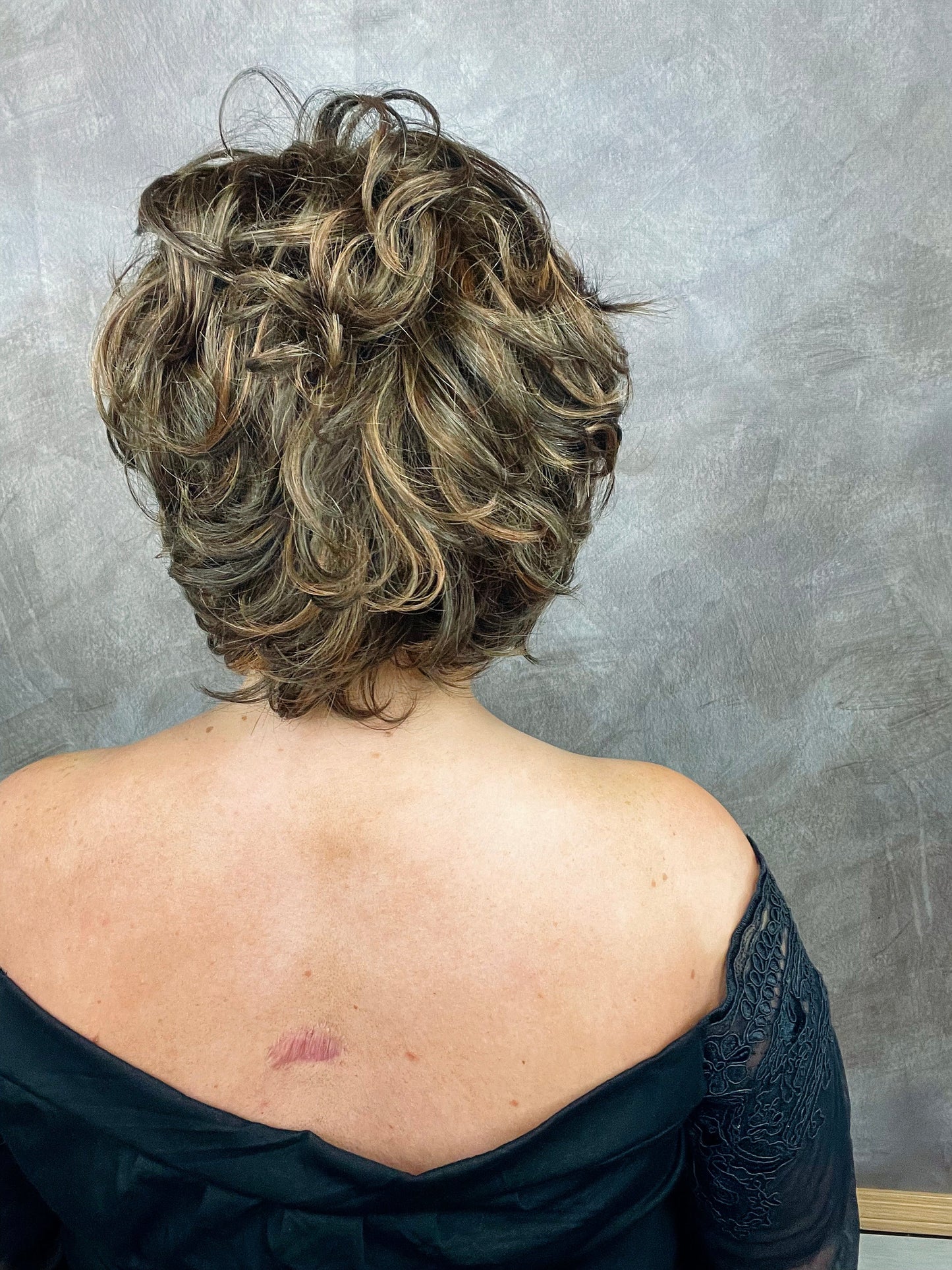 Charlotte Cherrywood NHS Luxury Wig LW3