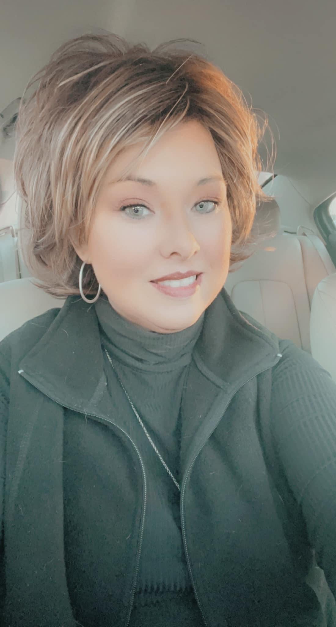 NIA VANILLA SPICE HS Luxury Wig *Sample A NOT RETURNABLE*