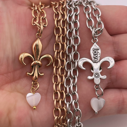 Love Fleur-de-Lis Essential Necklace