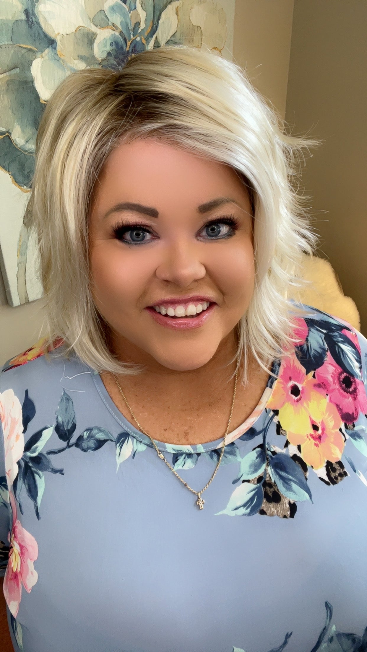 MERRICK SOLEIL BUBBLY BLONDE NHS SIG SIPSLuxury Wig *SAMPLE A* NOT RETURNABLE