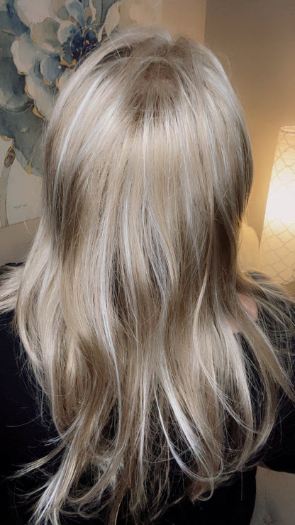 Blaze Frostie Blonde NHS Luxury Wig NWT LW3-AC1