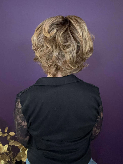 CHARLOTTE 2.0 ENDLESS VANILLA SPICE HS Luxury Wig *Sample A NOT RETURNABLE* NV1