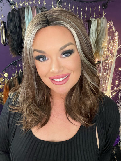 Demi Dark Amber NHS NWT Premium Luxury Wig LW3-AC1