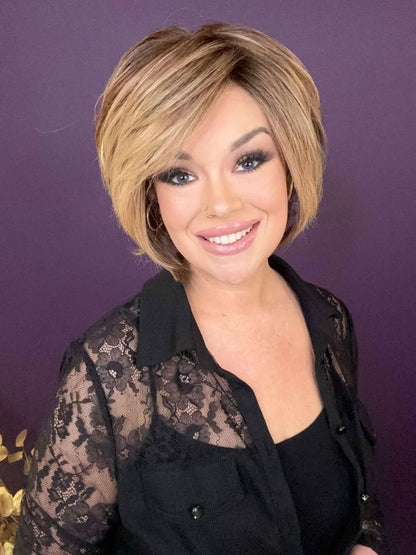 CHARLOTTE 2.0 ENDLESS VANILLA SPICE HS Luxury Wig *Sample A NOT RETURNABLE* NV1