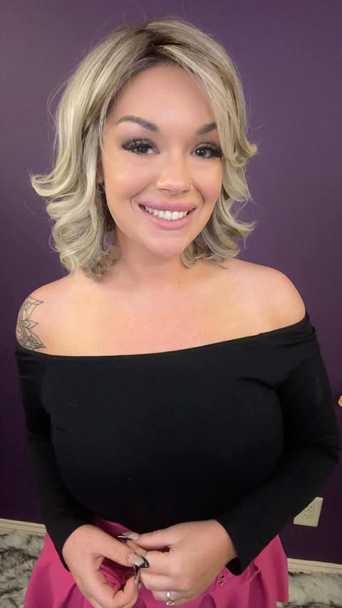 ELIZA ICED AMERICANO BLONDE HS HT DIAMOND LUX WIG *SAMPLE A* NV1