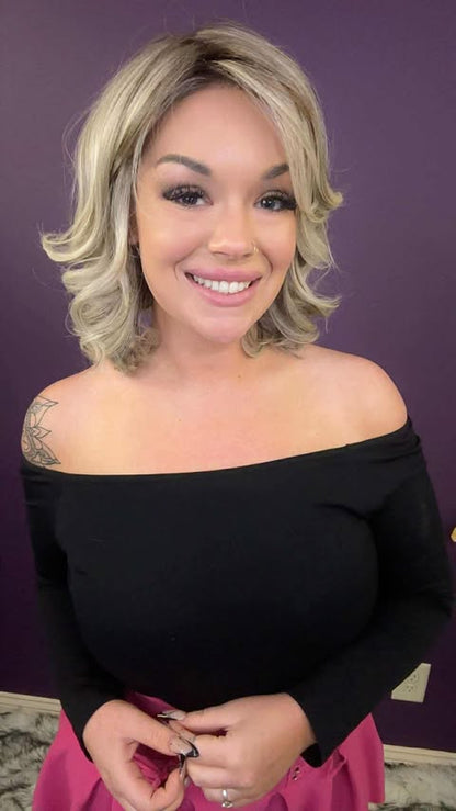 ELIZA ICED AMERICANO BLONDE HS HT DIAMOND LUX WIG *SAMPLE A* NV1