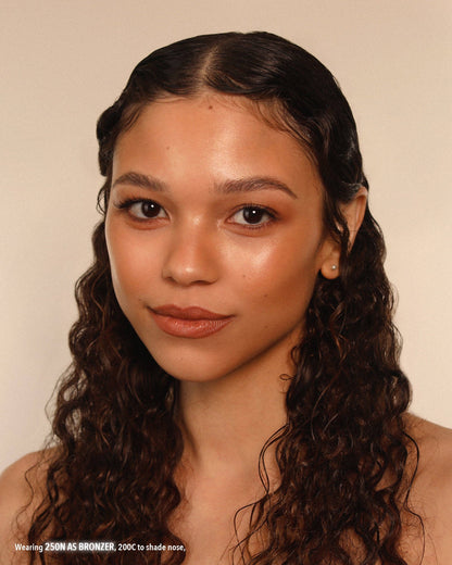 MOIRA Stay Golden Cream Bronzer & Contour (250N)