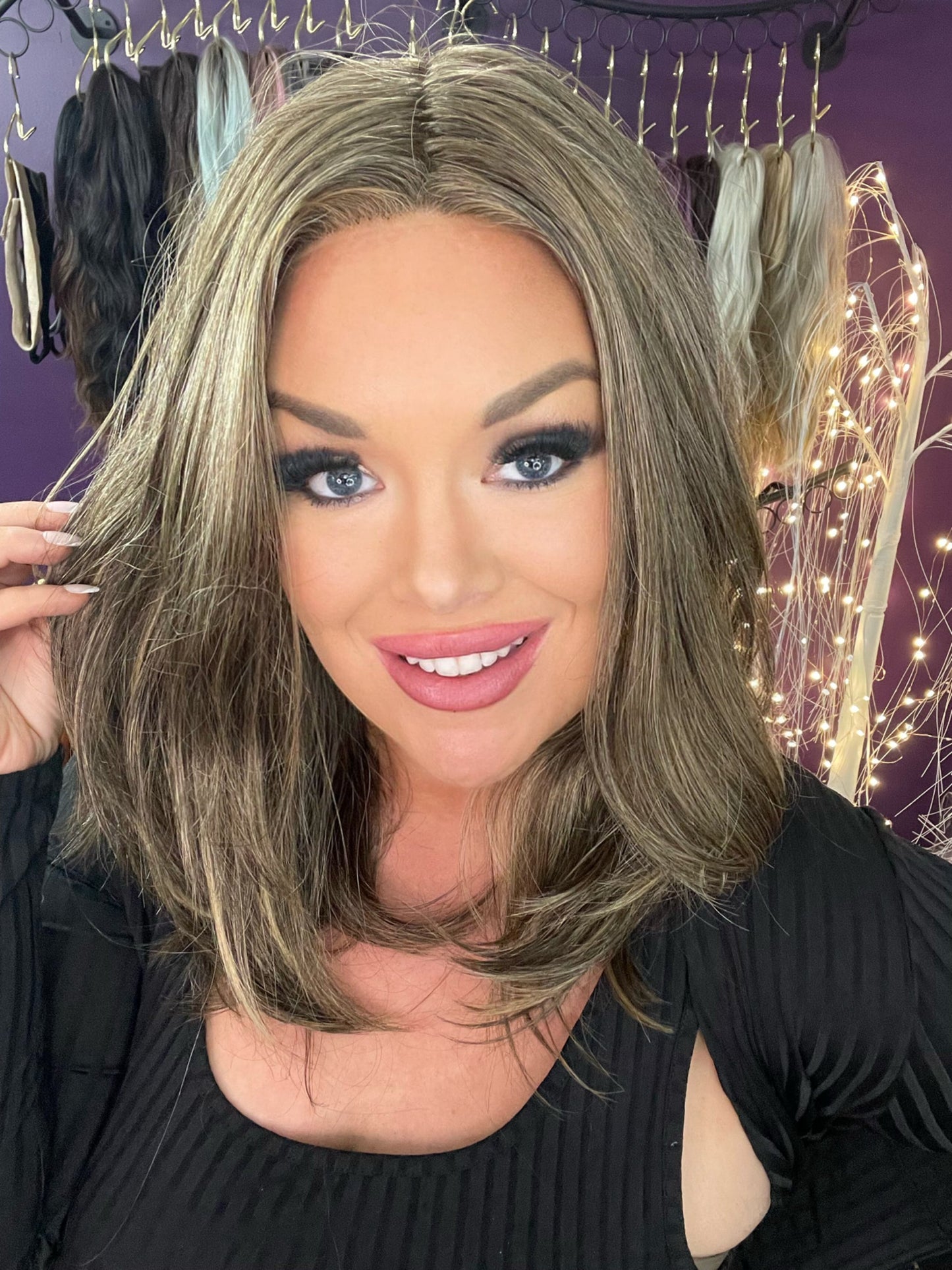 DEMI MOCHA GOLD NHS Premium Luxury Wig *Sample A NOT RETURNABLE* NV1