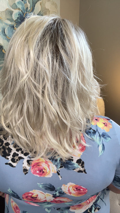 MERRICK HONEY CREAM BELLINI NHS SIG SIPS Luxury Wig *SAMPLE A* NOT RETURNABLE