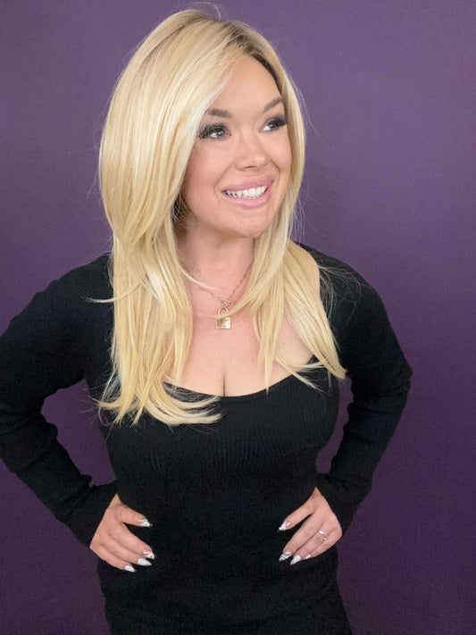 Ashlyn – Luxury Wig by Chic Lifestyle Shown in California Blonde.