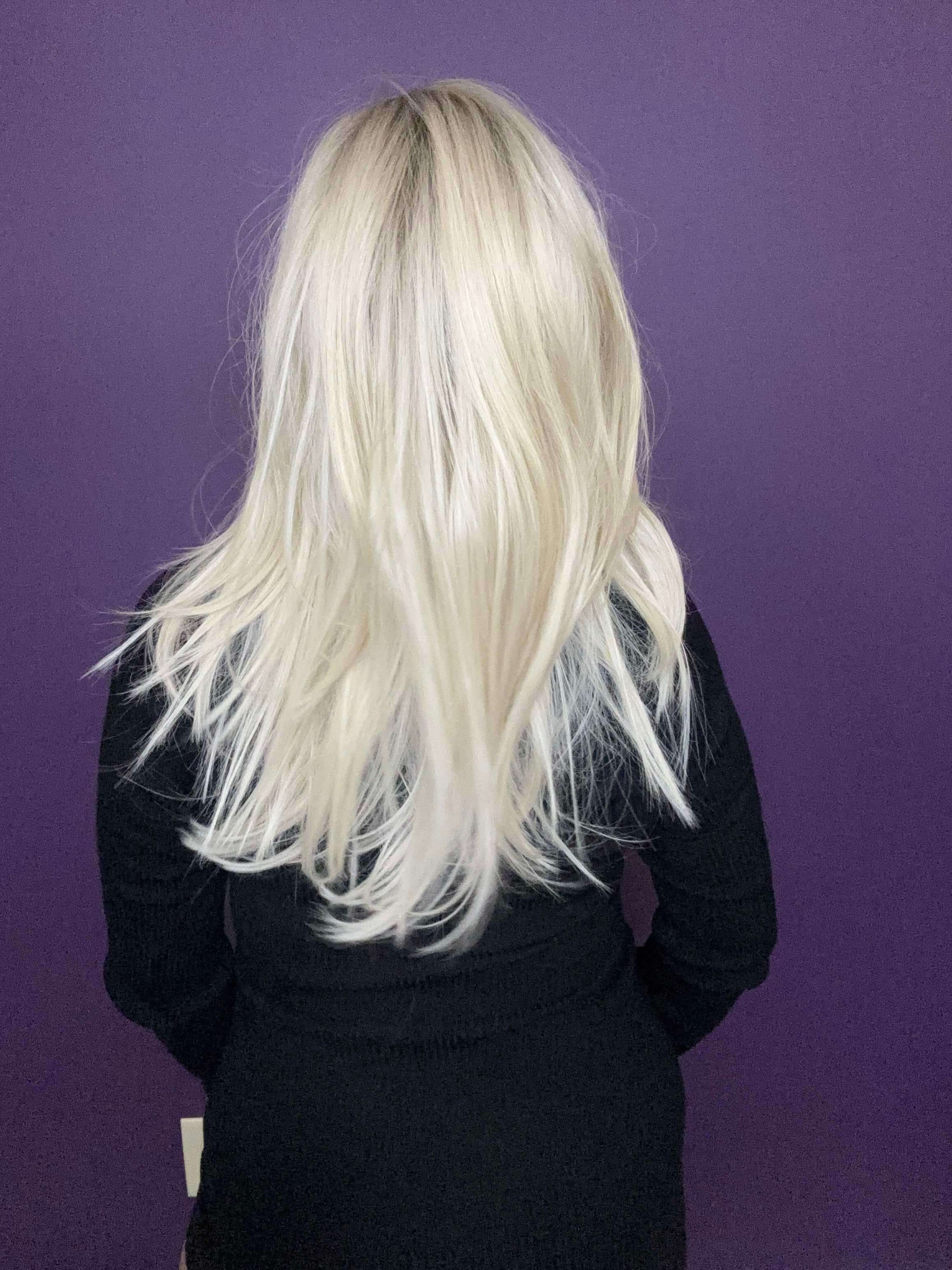 Ashlyn – Luxury Wig by Chic Lifestyle Shown in Platinum Princess.