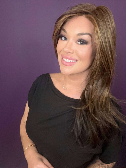 Ashlyn – Luxury Wig by Chic Lifestyle Shown in Toasted Caramel.