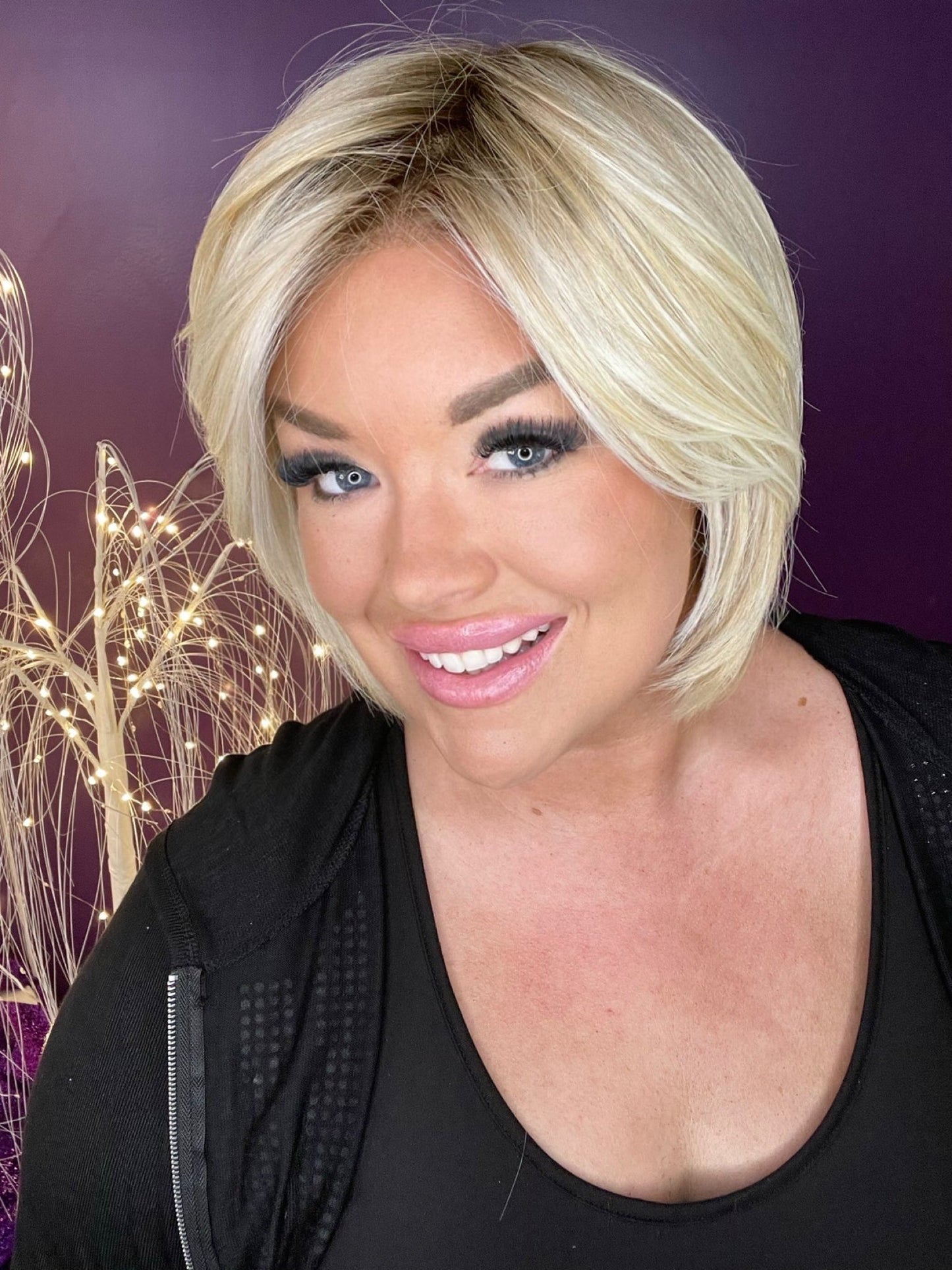 EMMA CALIFORNIA BLONDE HS Luxury Wig *Sample A NOT RETURNABLE*