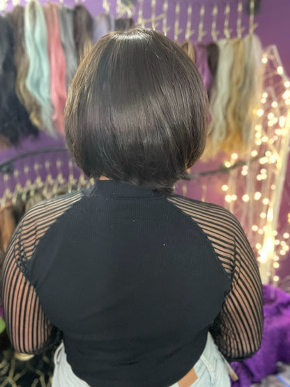 CHARLIE – Luxury Wig by Chic Lifestyle Shown in Cocoa Bean.