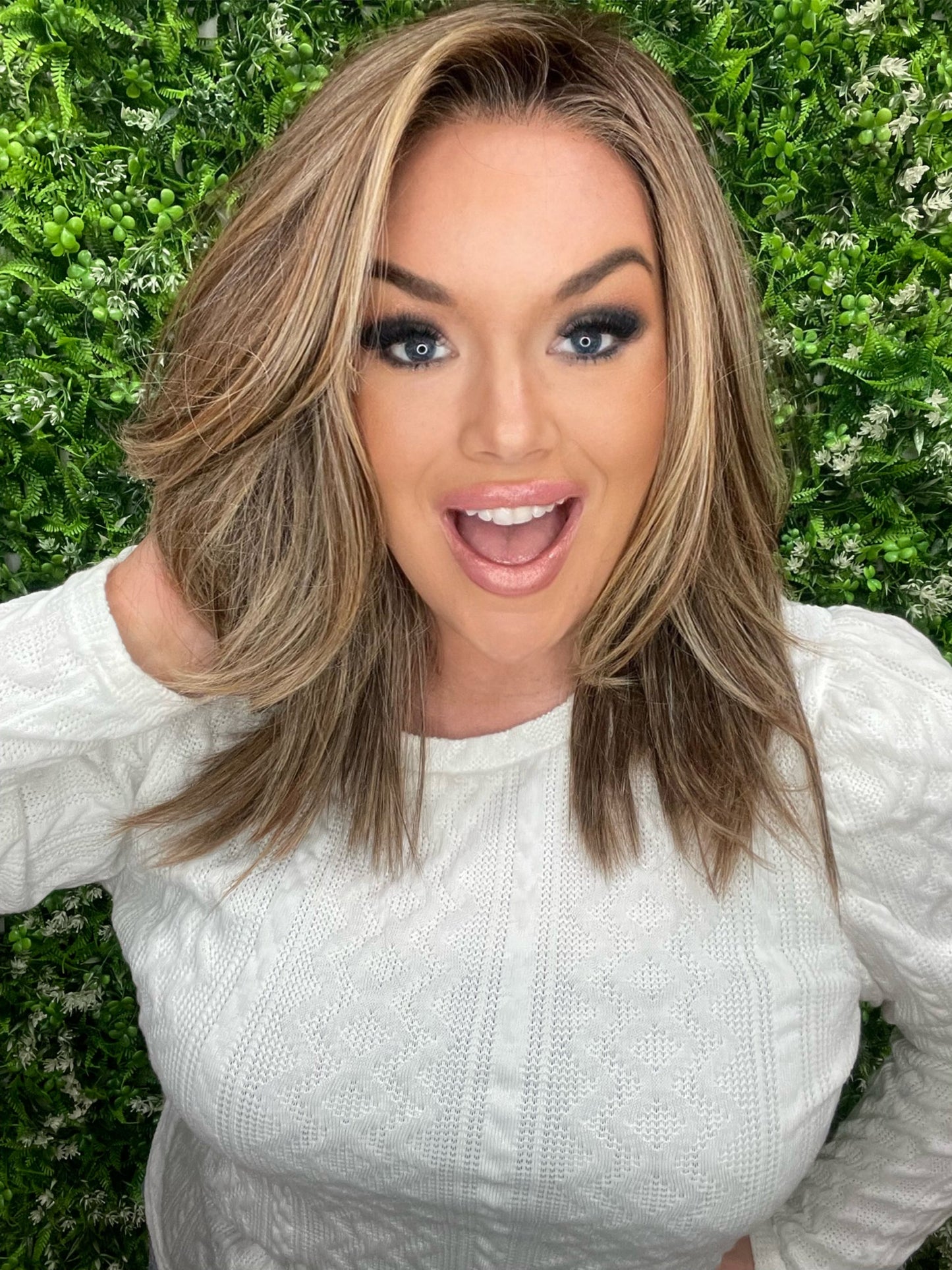 CIRI – Luxury Wig by Chic Lifestyle Shown in Vanilla Spice.