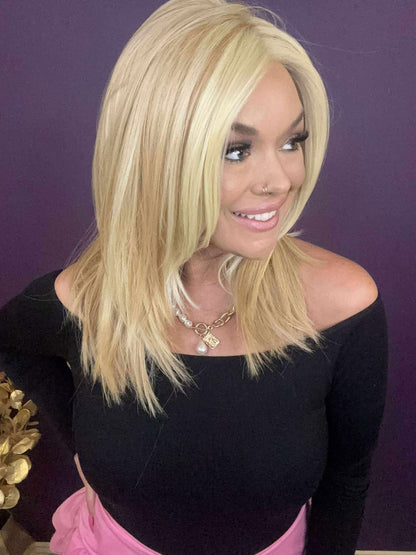 Ciri – Luxury Wig by Chic Lifestyle Shown in Endless Sunlight.