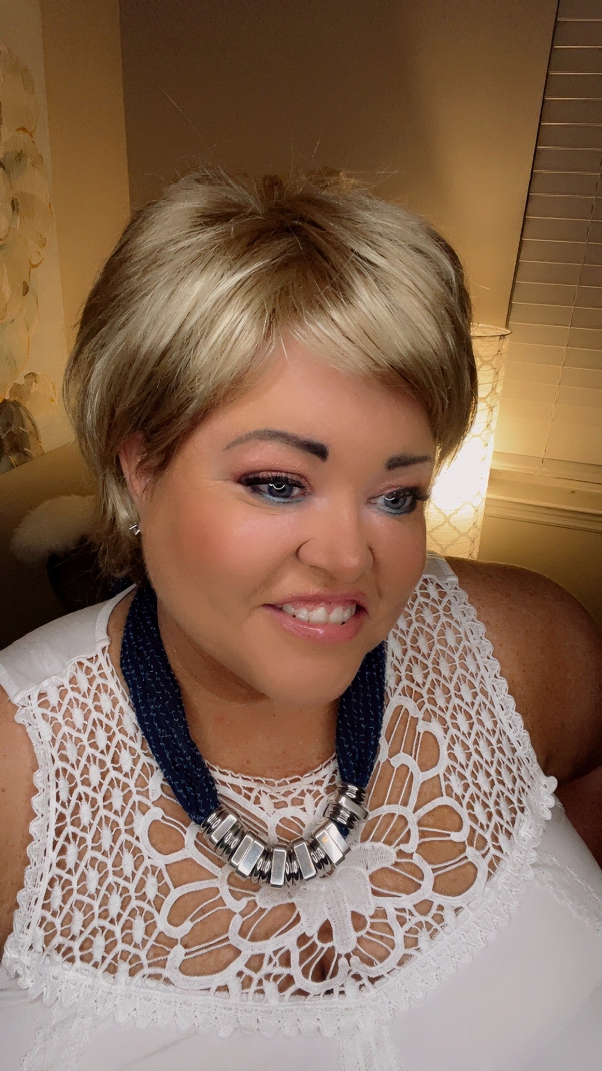 LOUISE SATIN GOLD NHS Premium Luxury Wig *Sample A NOT RETURNABLE* NV1