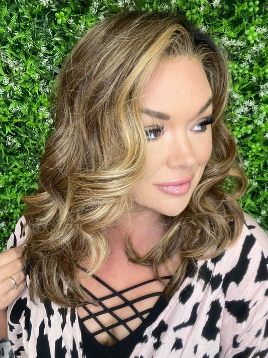 Gabriella Mocha Swirl HS Standard Luxury Wig LW3-KC1