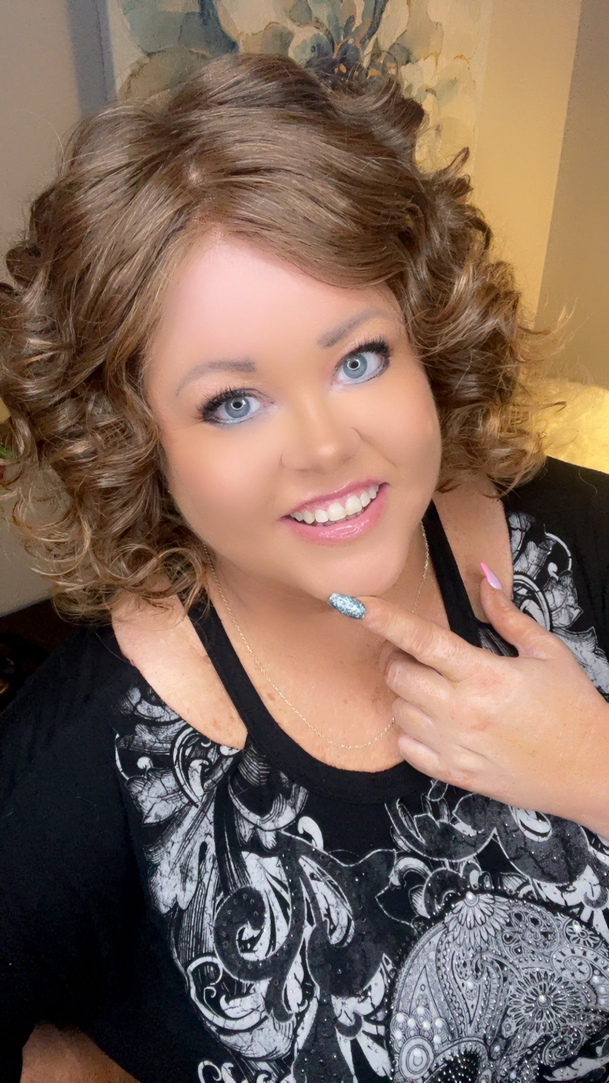 EVIE – Luxury Wig by Chic Lifestyle Shown in Ginger.