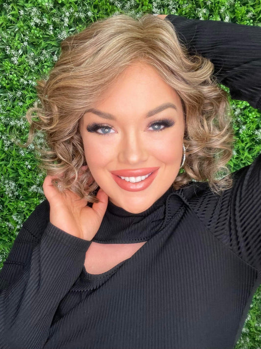 EVIE – Luxury Wig by Chic Lifestyle Shown in Sunkissed Brown.