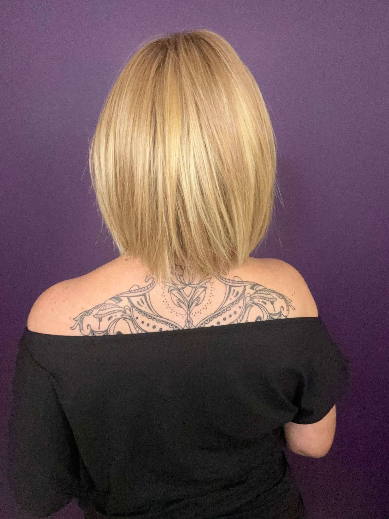 Gabby – Luxury Wig by Chic Lifestyle Shown in Summer Blonde.