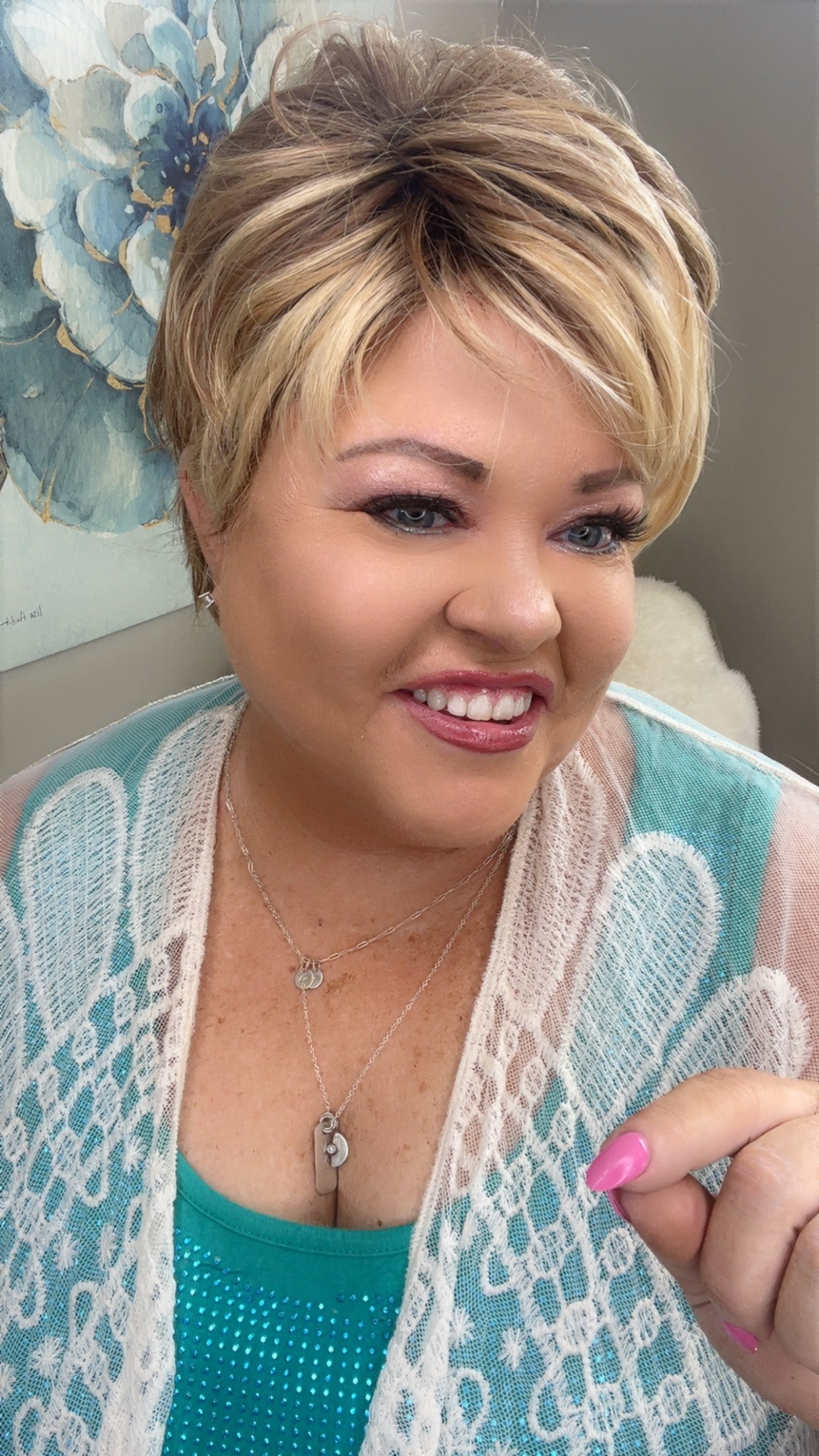 MEG – Luxury Wig by Chic Lifestyle Shown in Endless Summer.