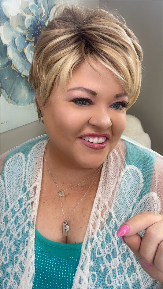 MEG – Luxury Wig by Chic Lifestyle Shown in Endless Summer.