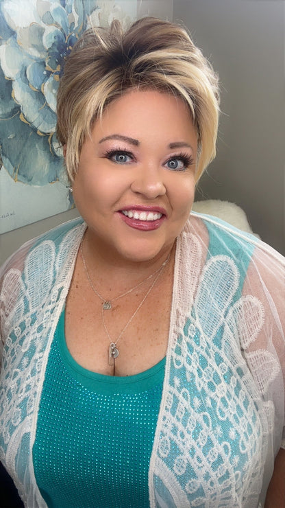 MEG – Luxury Wig by Chic Lifestyle Shown in Endless Summer.