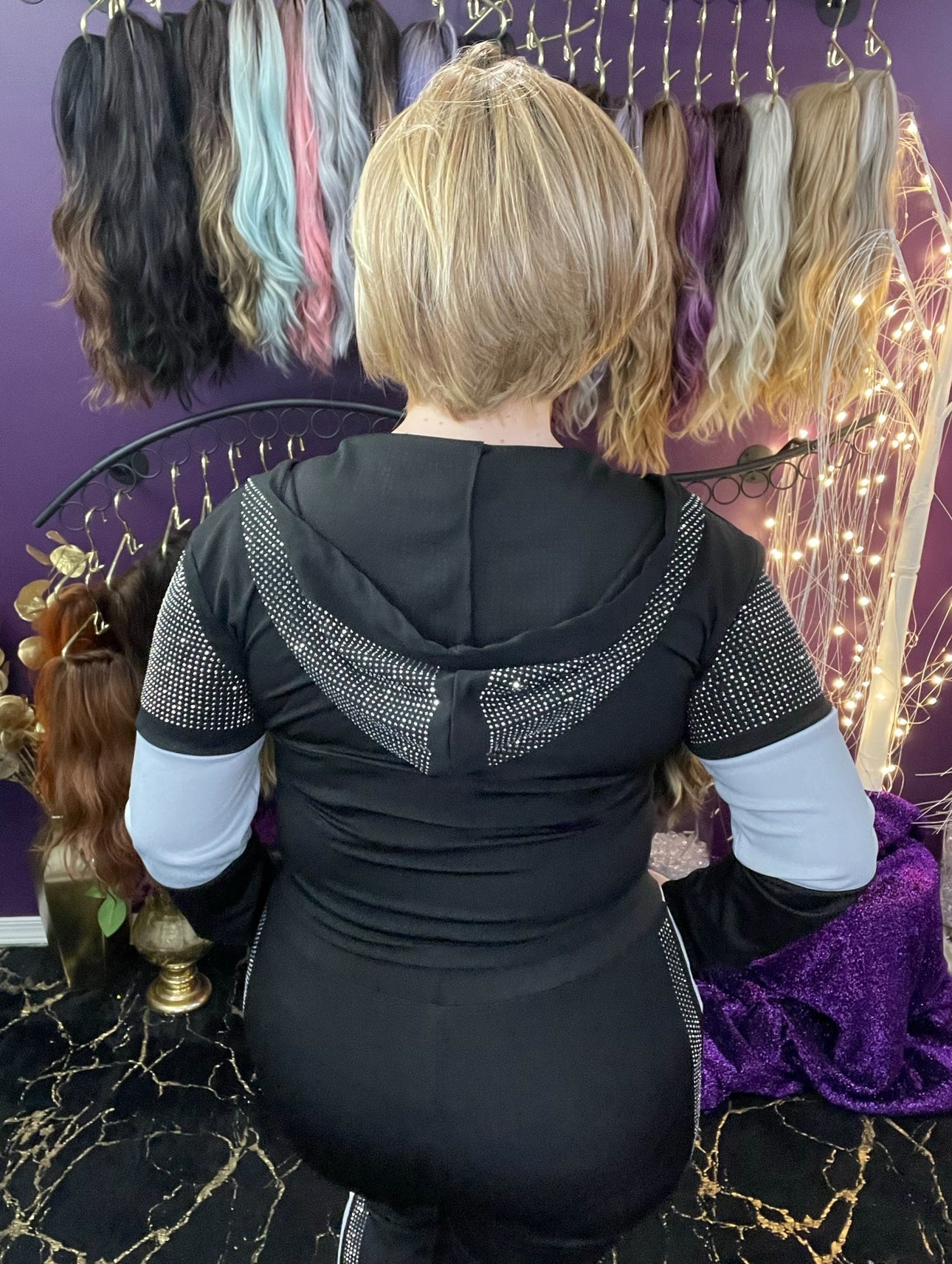 Nevaeh – Luxury Wig by Chic Lifestyle Shown in Summer Blonde.