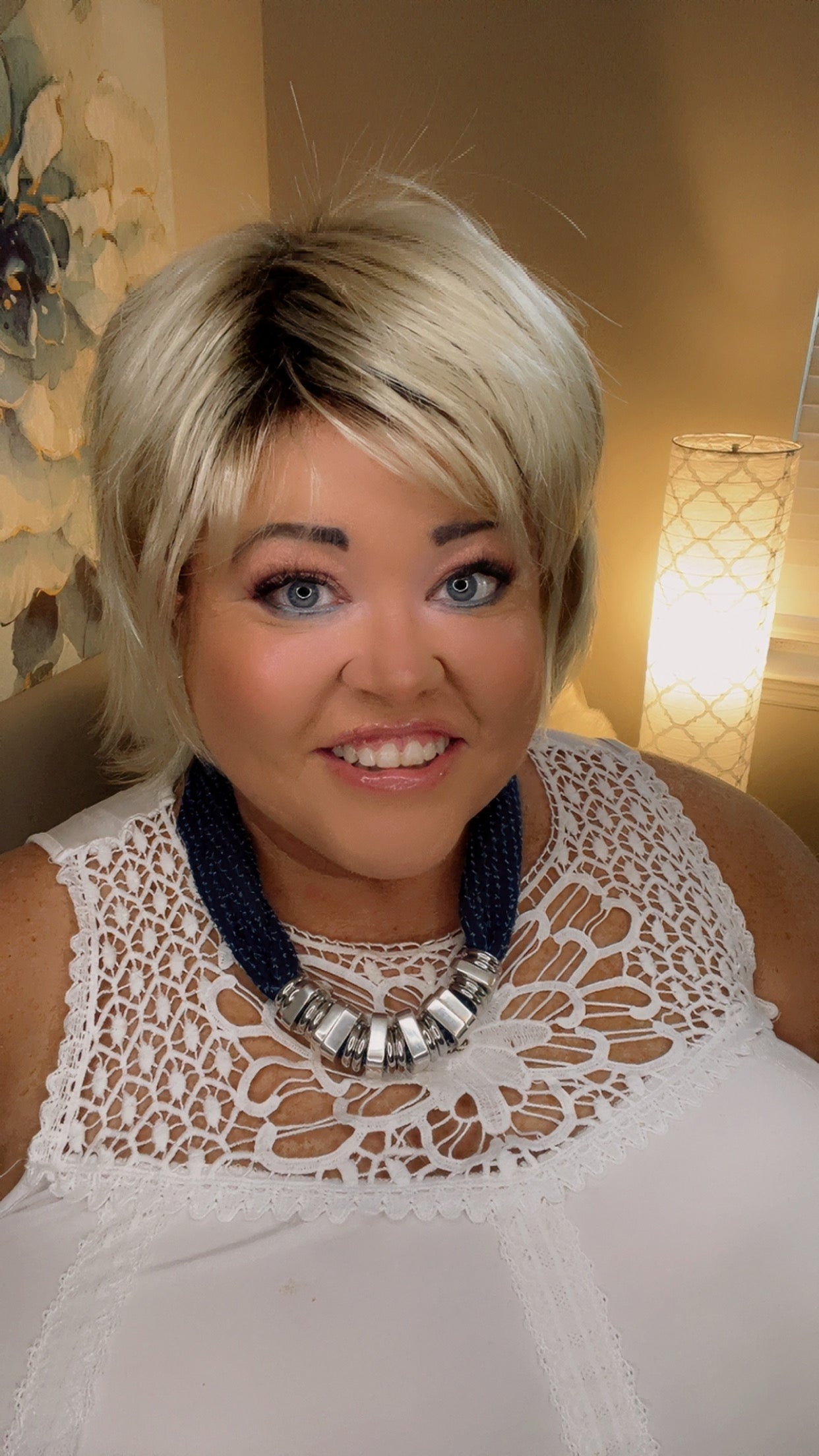 SHANNON – Luxury Wig by Chic Lifestyle Shown in Silky Sand
