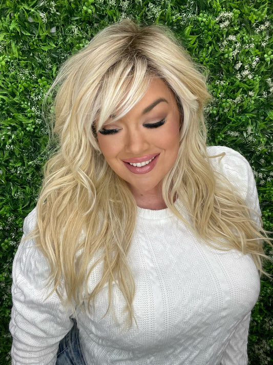 THEA – Luxury Wig by Chic Lifestyle Shown in California Blonde.