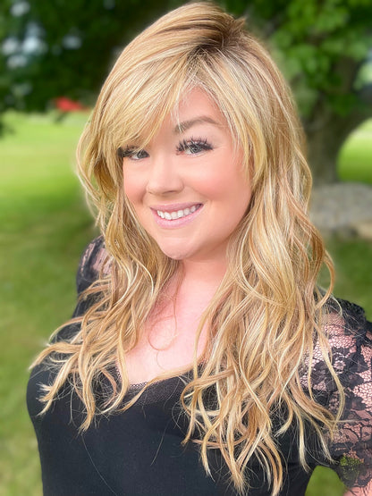 THEA – Luxury Wig by Chic Lifestyle Shown in Summer Blonde.