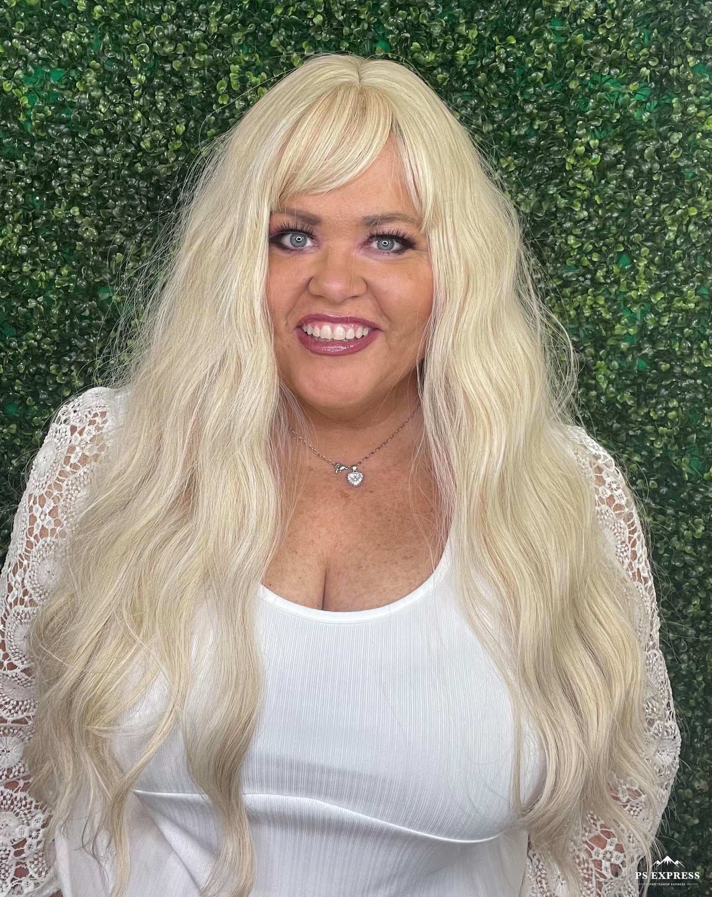 Simply Chic Dakota HS Luxury Wig LW3 AC-1