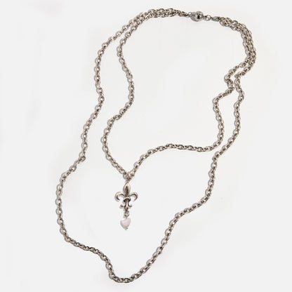 Love Fleur-de-Lis Essential Necklace