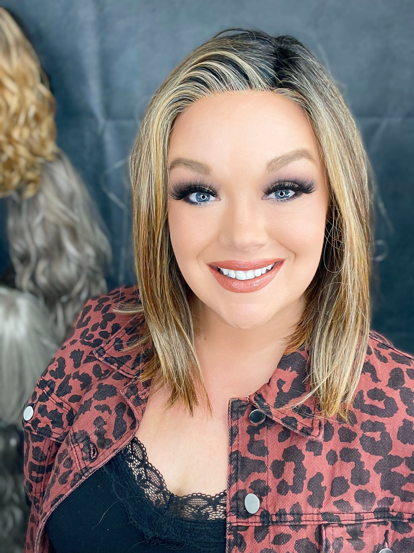 Cindy Mocha Swirl HS Standard Luxury Wig LW3-AC1