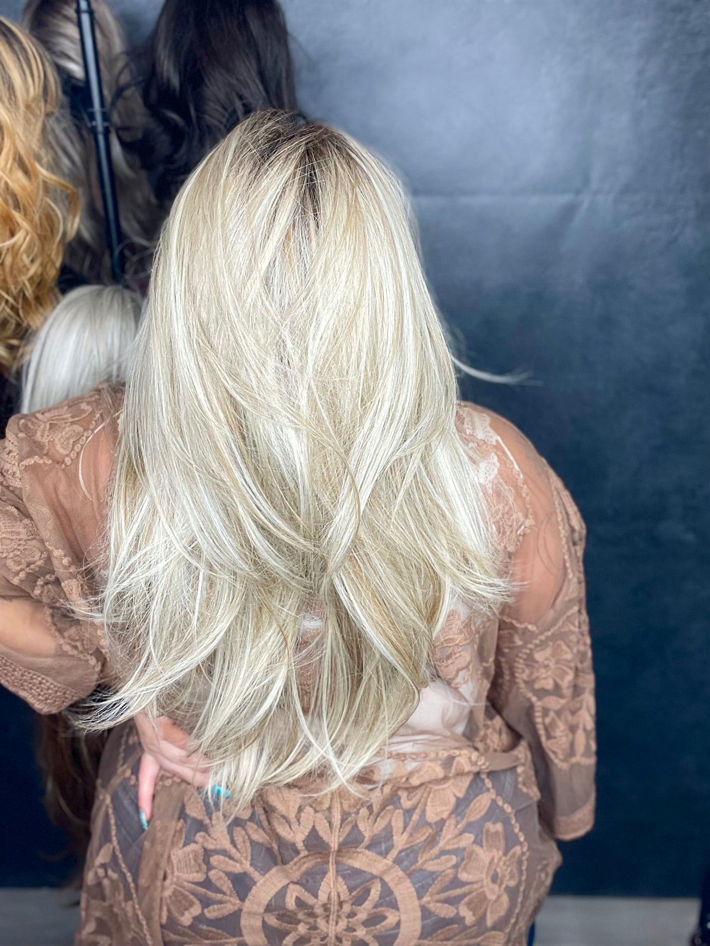 Henley Smoking Hot Blonde HS HT NEW W/OUT TAGS Standard Luxury Wig LW3-AC1