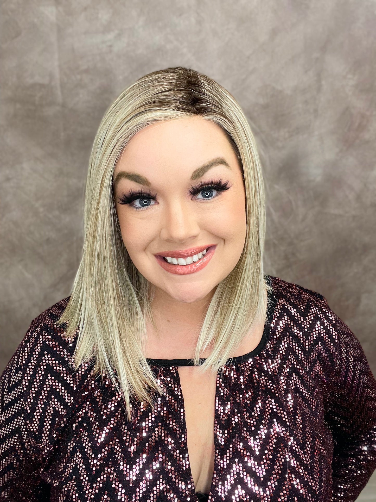 Heiress SMOKING HOT Blonde HS Standard Luxury Wig LW3-AC1