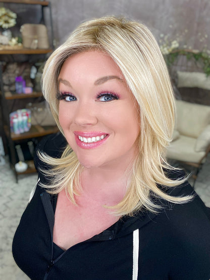 NICOLA CALIFORNIA BLONDE HS Luxury Wig *Sample A NOT RETURNABLE*