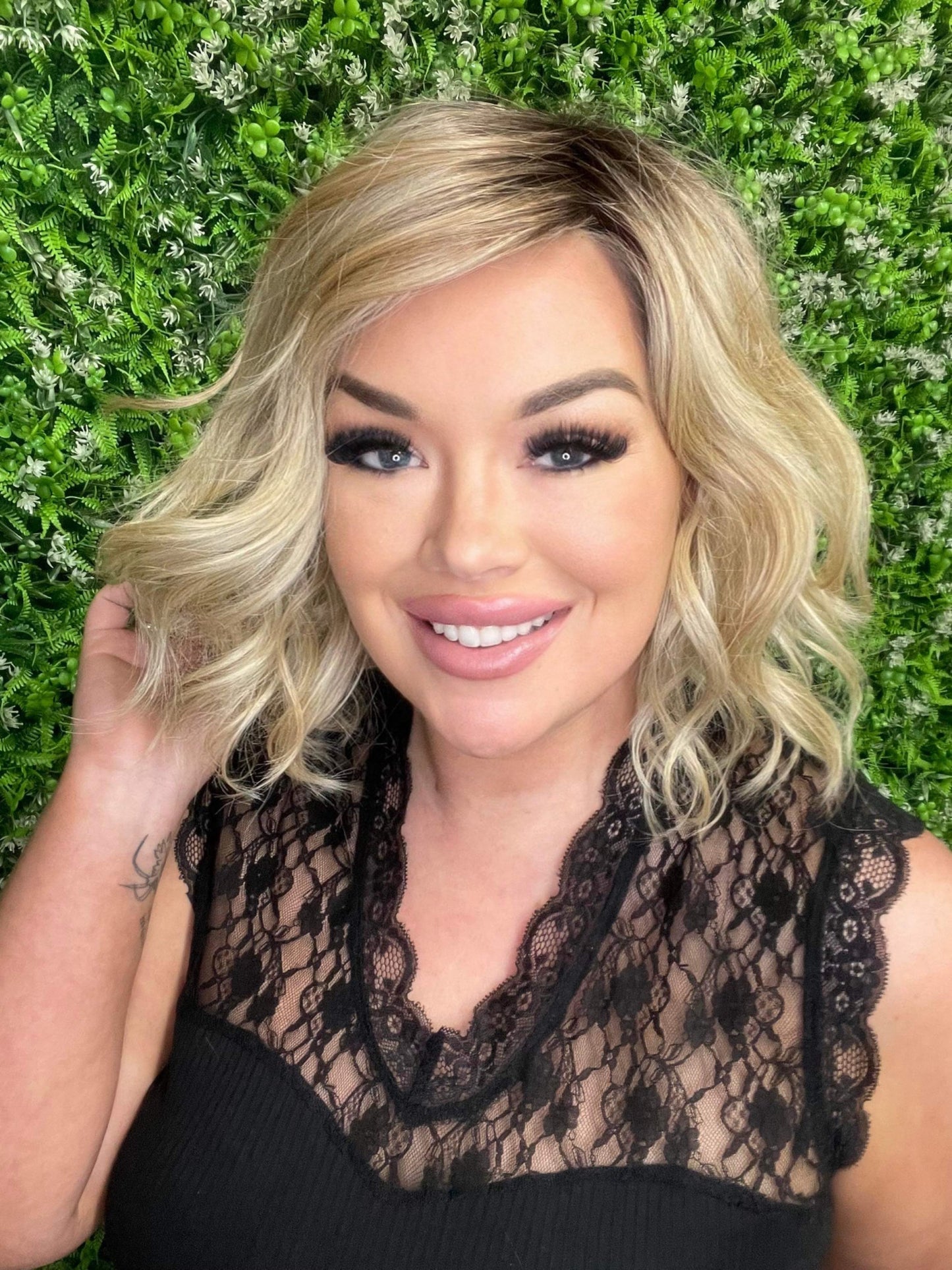 Jewel Toasted Blondie HS Standard Luxury Wig LW3-AC1