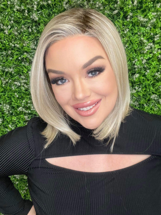 Alexandria Smoking Hot Blonde HS Standard Luxury Wig LW3 AC1