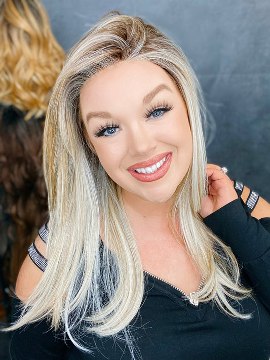 Kira HS HT Hollywood Blonde HS Standard Luxury Wig LW3-AC1