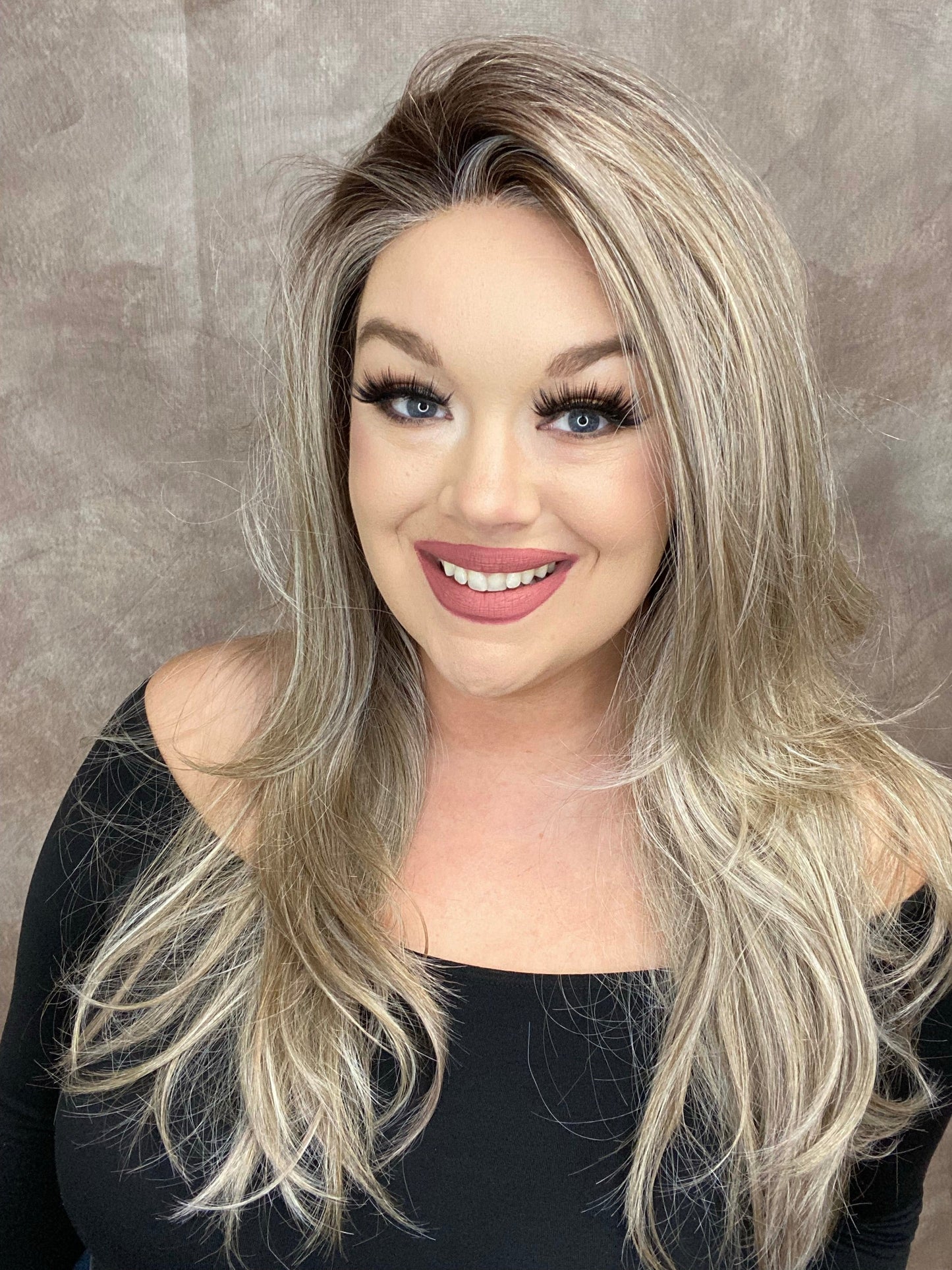 Henley Ash Blonde HS HT Standard Luxury Wig LW3-AC1