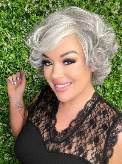 Velma Gradient Grey HS *Sample A NOT RETURNABLE*