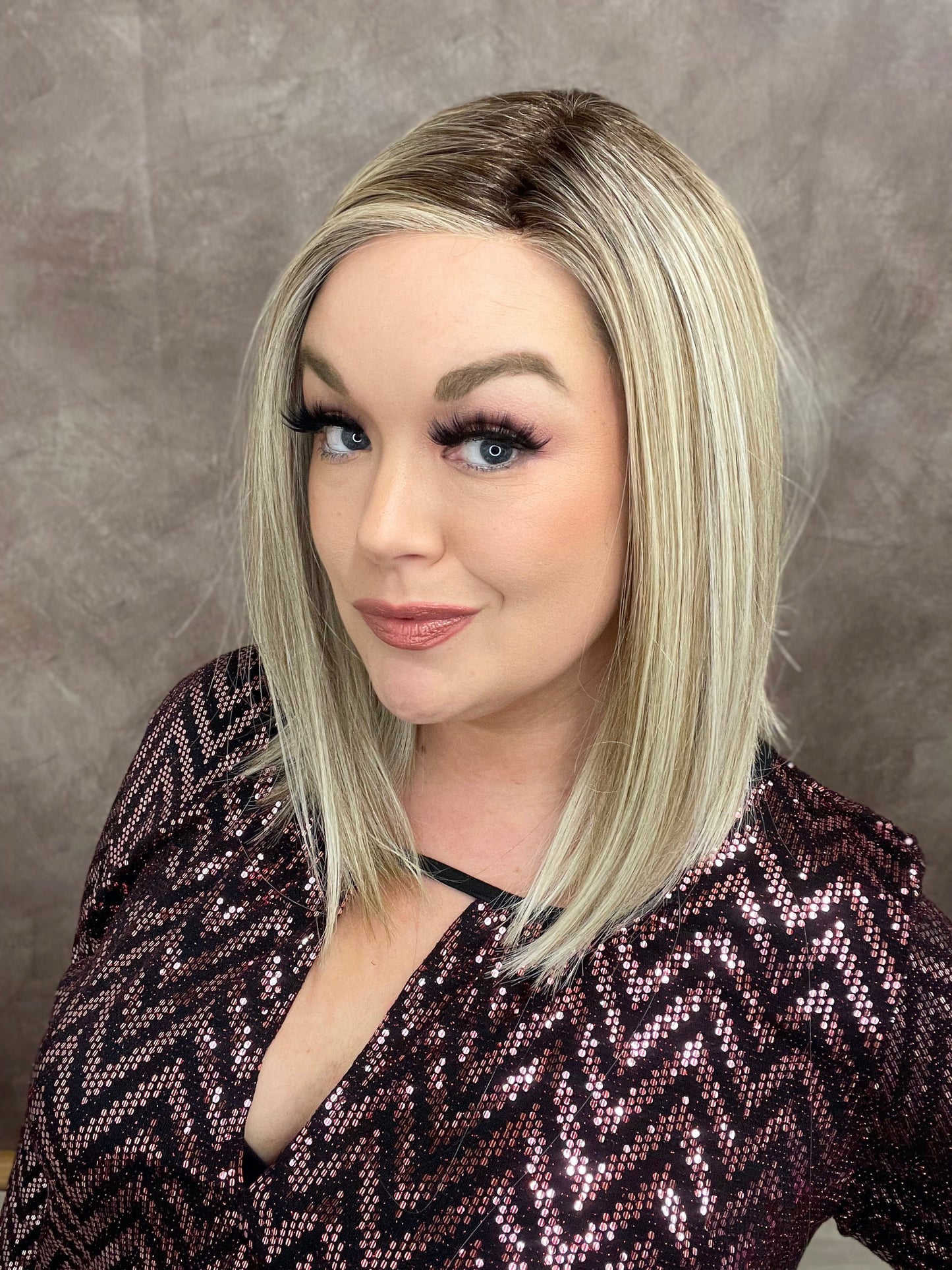 Heiress SMOKING HOT Blonde HS Standard Luxury Wig LW3-AC1