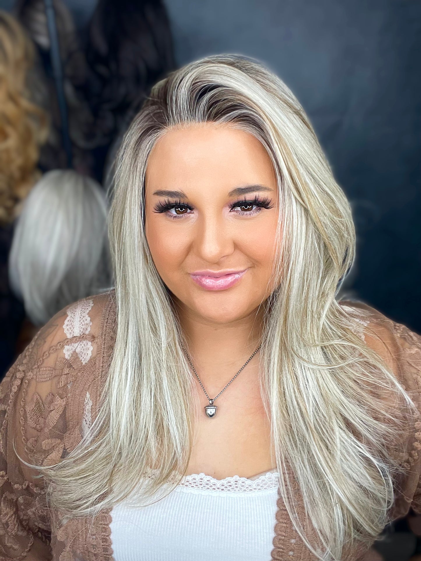 Henley Smoking Hot Blonde HS HT NEW W/OUT TAGS Standard Luxury Wig LW3-AC1