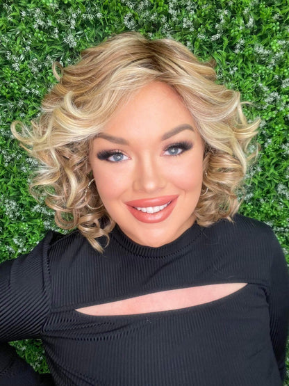 Evie Summer Blonde HS Premium Luxury Wig LW3-AC1