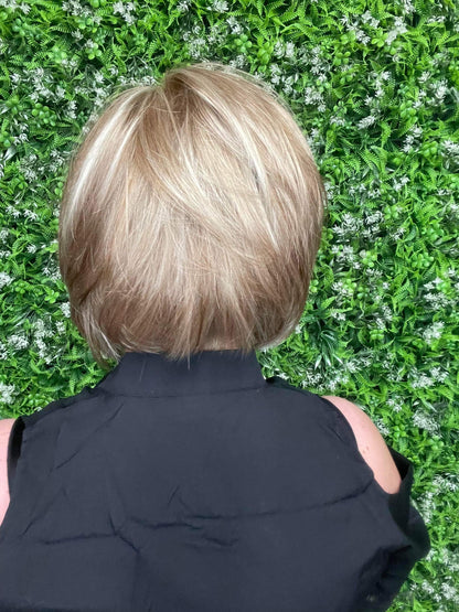 CLARISSA MISTY SUNRISE NHS Premium Luxury Wig *Sample A NOT RETURNABLE* NV1